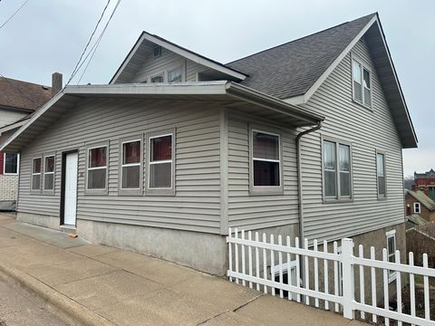 MLS: 1913360