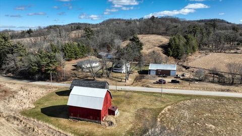 Photo of 21640 Nordale Ave, Sheldon, WI 54651 (MLS # 1951132)