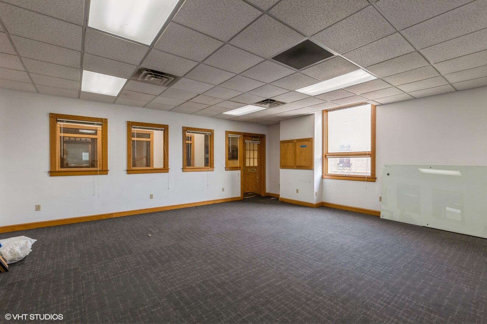 Lake Geneva, Wisconsin 53147, United States, ,Residential,Pending,23519