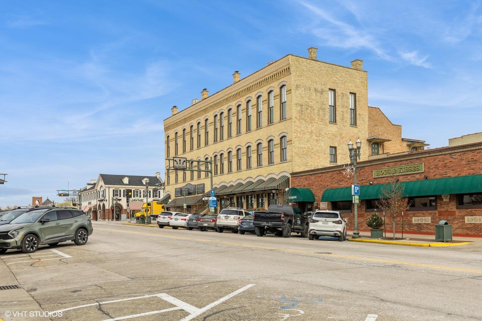 Lake Geneva, Wisconsin 53147, United States, ,Residential,Pending,23519