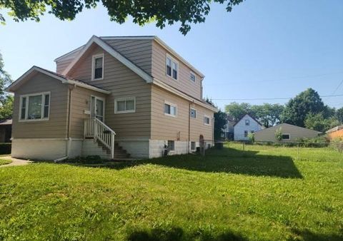 3667 E Martin Ave, Cudahy, WI 53110 - #: 1930756