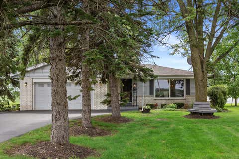 Photo of 20511 93rd St, Bristol, WI 53104 (MLS # 1976929)