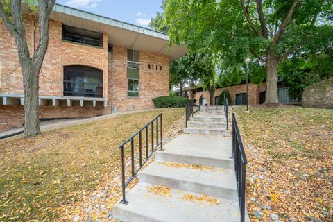 Photo of 4117 W Rivers Edge Cir, Brown Deer, WI 53209 (MLS # 1945411)