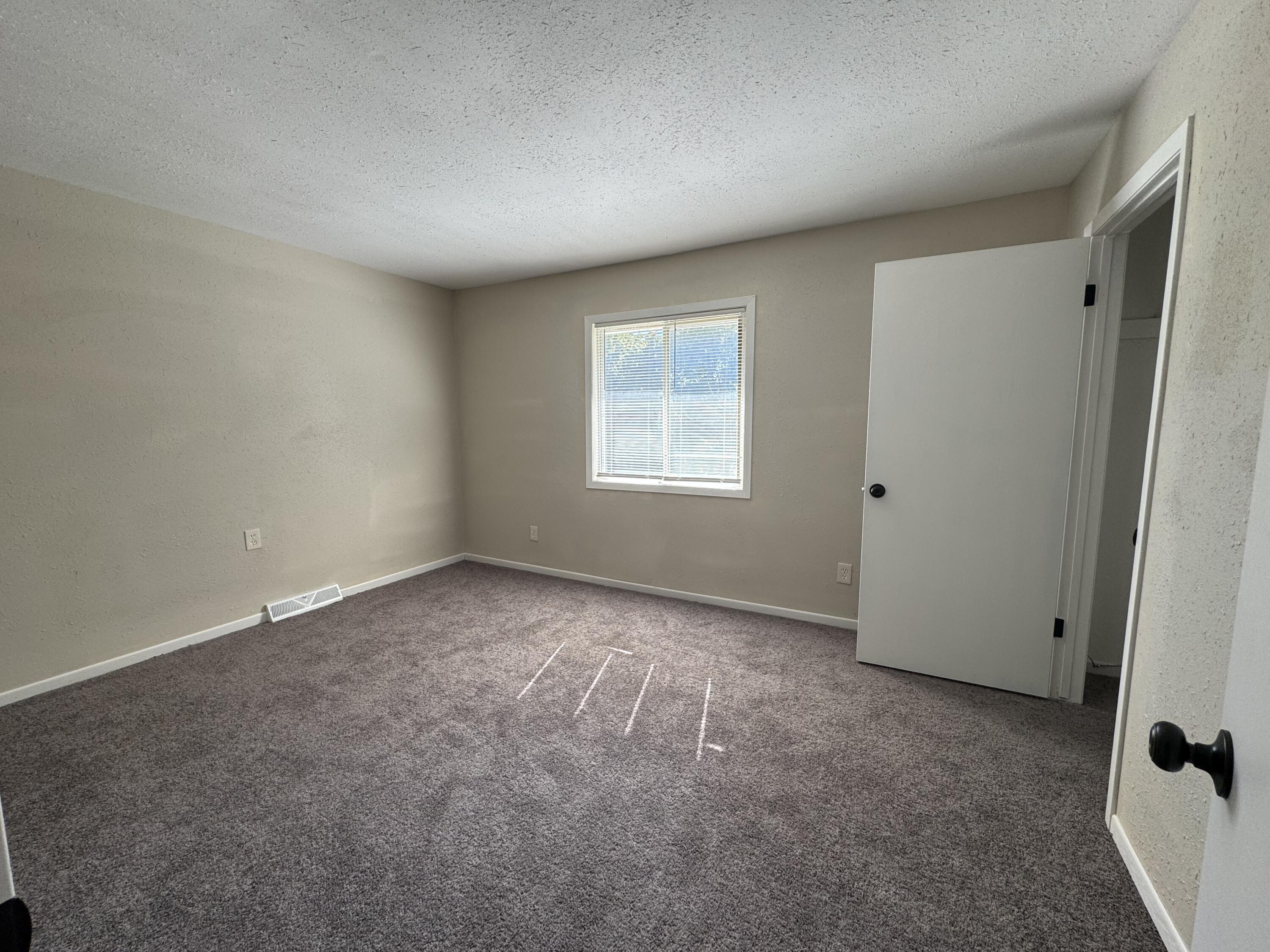 Milwaukee, Wisconsin 53224, United States, 3 Bedrooms Bedrooms, ,2 BathroomsBathrooms,Residential,Active,226134