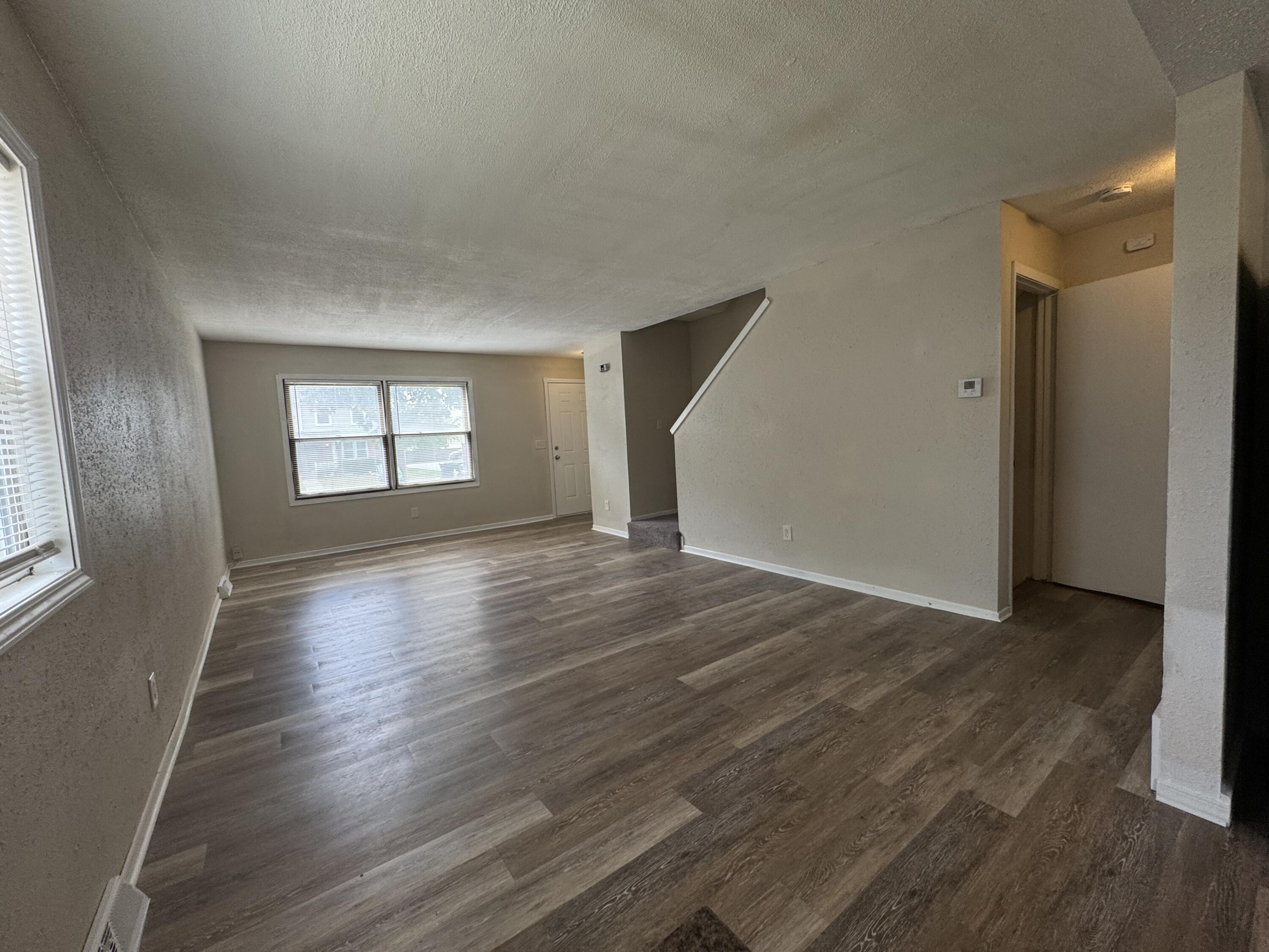 Milwaukee, Wisconsin 53224, United States, 3 Bedrooms Bedrooms, ,2 BathroomsBathrooms,Residential,Active,226134