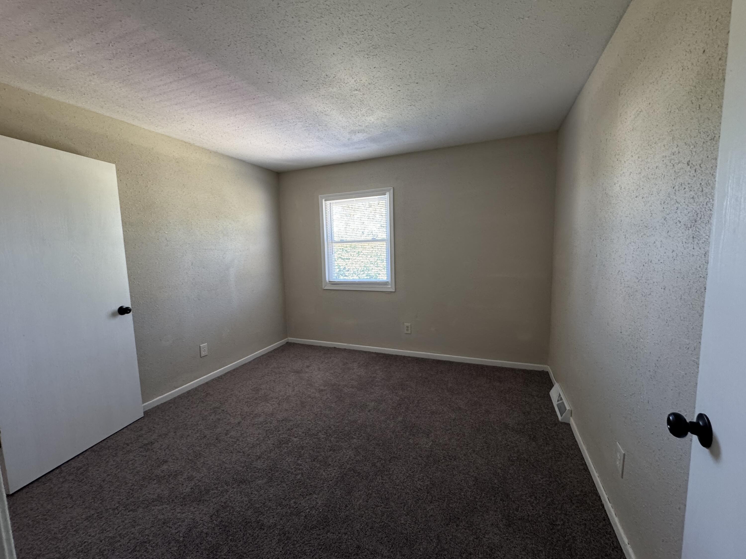 Milwaukee, Wisconsin 53224, United States, 3 Bedrooms Bedrooms, ,2 BathroomsBathrooms,Residential,Active,226134