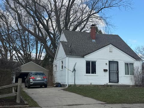 Photo of 5909 N 38th St, Milwaukee, WI 53209 (MLS # 1957769)