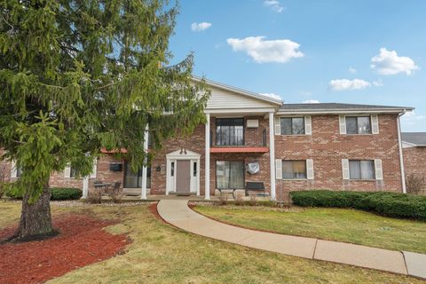 6329 W Nebraska Ave, Milwaukee, WI 53220 - #: 1946796