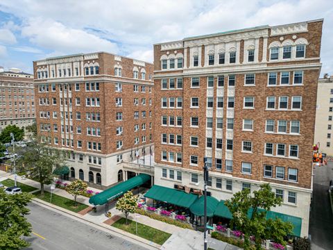 Photo of 1028 E Juneau Ave, Milwaukee, WI 53202 (MLS # 1964962)