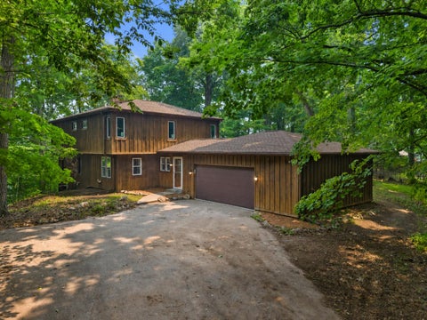 Photo of 5400 Bauers Dr, West Bend, WI 53095 (MLS # 1972223)