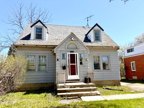 Photo of 5866 N 39th St, Milwaukee, WI 53209 (MLS # 1959260)