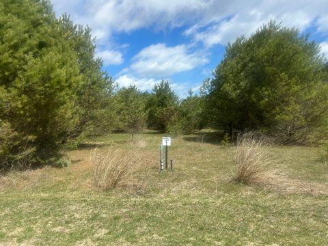 Photo of Lt1 Lake Breeze Way Ave, Two Rivers, WI 54241 (MLS # 1958581)