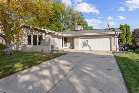 Photo of 11924 W Ohio Ave, West Allis, WI 53227 (MLS # 1952796)