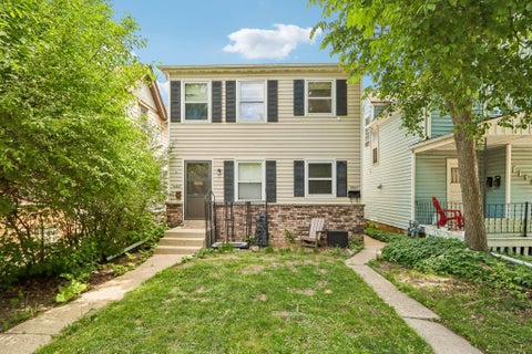 Photo of 1112 S 62nd St, West Allis, WI 53214 (MLS # 1965420)