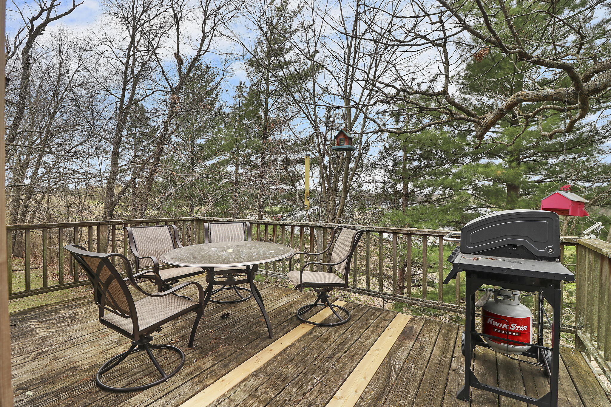 Linn, Wisconsin 53147, United States, 3 Bedrooms Bedrooms, ,3 BathroomsBathrooms,Residential,Active,128746