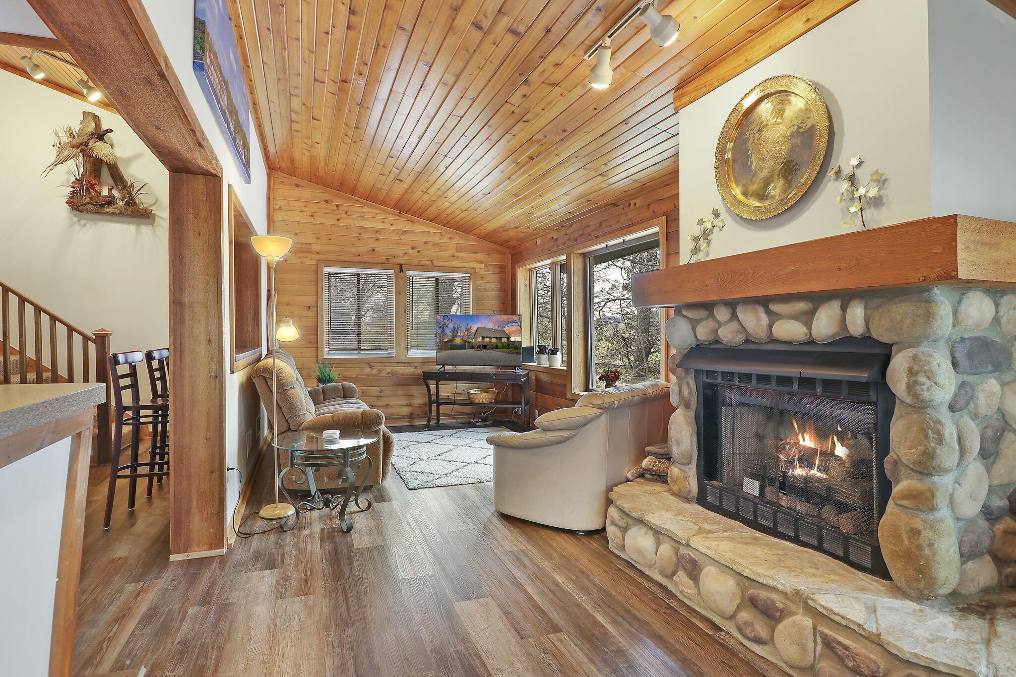 Linn, Wisconsin 53147, United States, 3 Bedrooms Bedrooms, ,3 BathroomsBathrooms,Residential,Active,128746