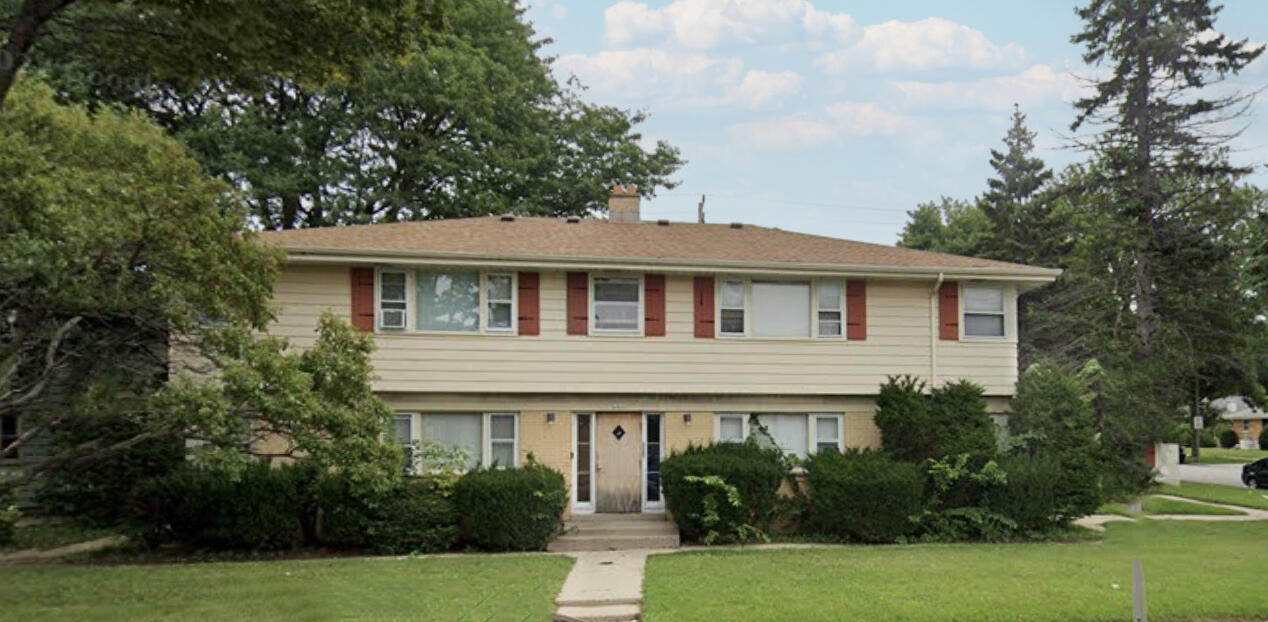 Milwaukee, Wisconsin 53218, United States, 2 Bedrooms Bedrooms, ,1 BathroomBathrooms,Residential,Active,110784 Milwaukee, Wisconsin 53218, United States, 2 Bedrooms Bedrooms, ,1 BathroomBathrooms,Residential,Active,110784