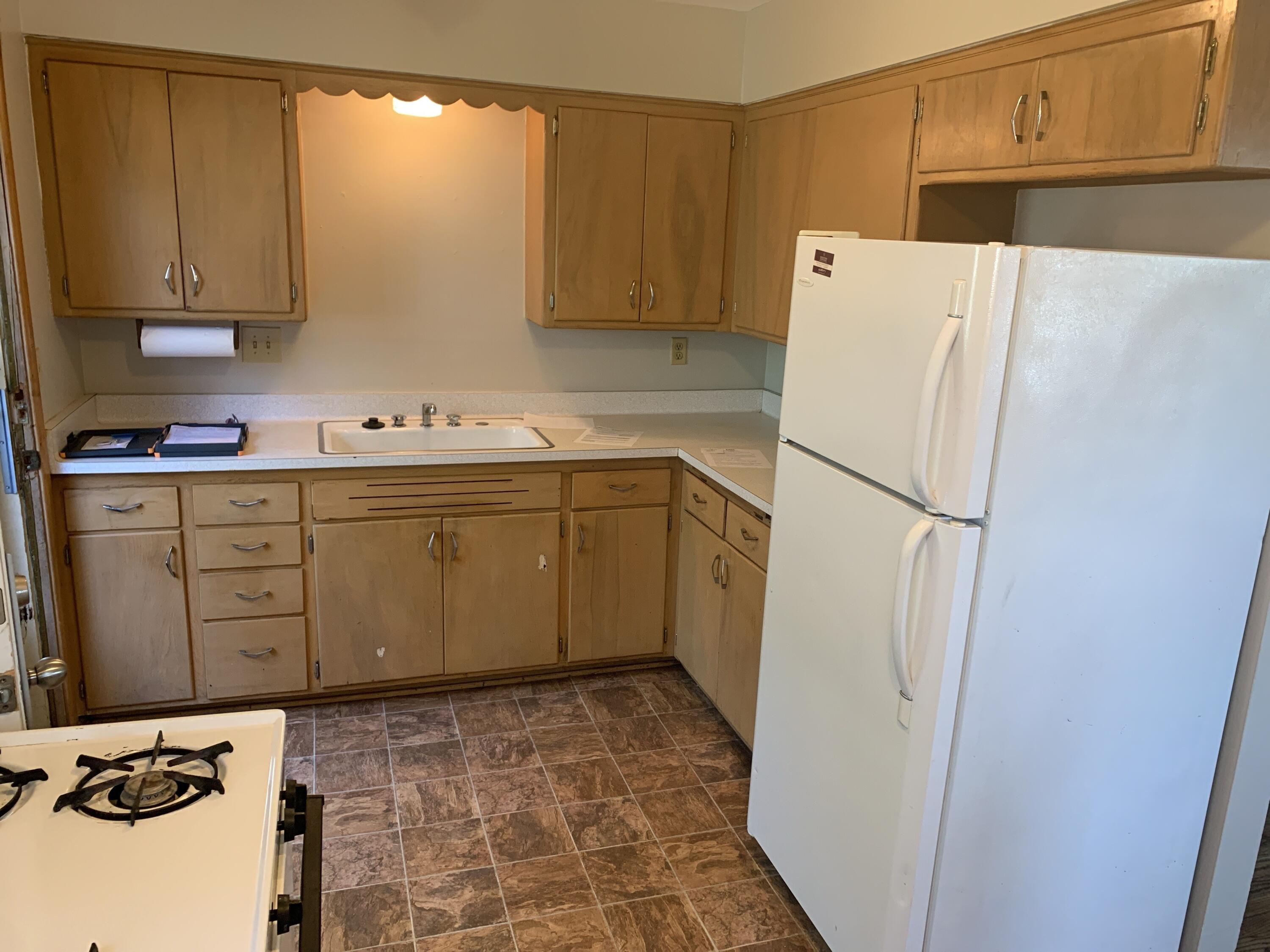 Milwaukee, Wisconsin 53218, United States, 2 Bedrooms Bedrooms, ,1 BathroomBathrooms,Residential,Active,110784