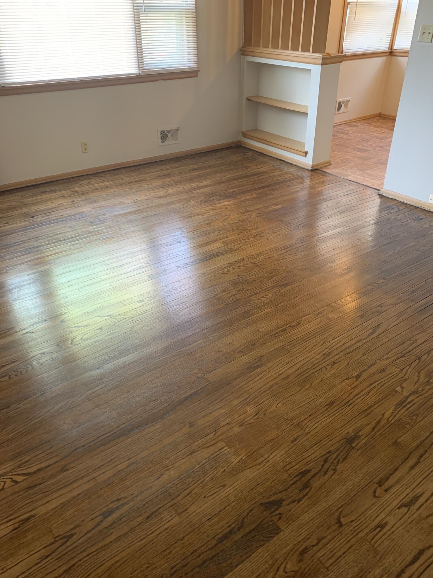 Milwaukee, Wisconsin 53218, United States, 2 Bedrooms Bedrooms, ,1 BathroomBathrooms,Residential,Active,110784