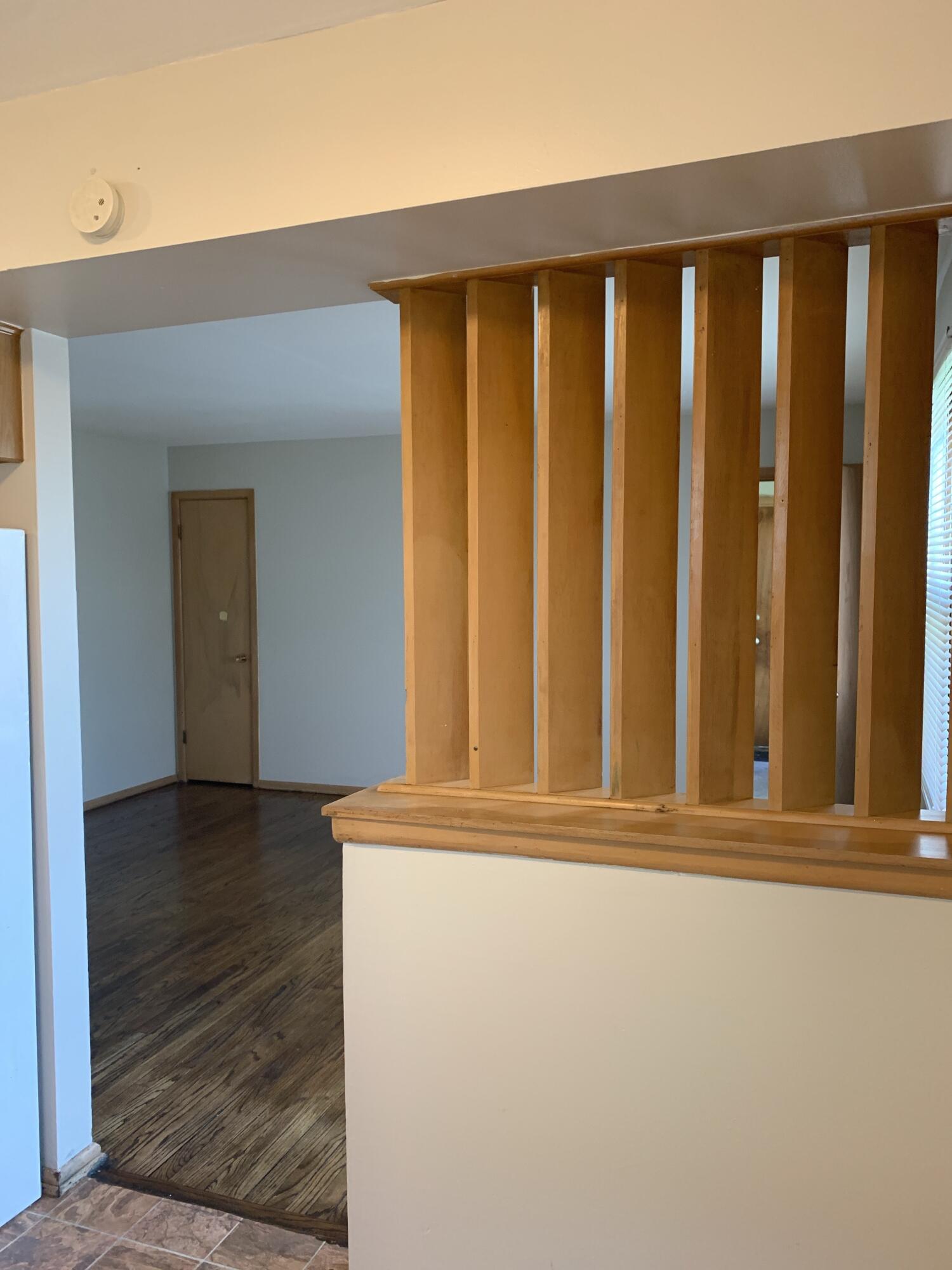 Milwaukee, Wisconsin 53218, United States, 2 Bedrooms Bedrooms, ,1 BathroomBathrooms,Residential,Active,110784