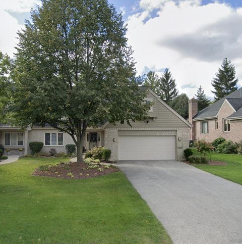 Photo of 2635 W Lake Park Ct, Mequon, WI 53092 (MLS # 1929431)