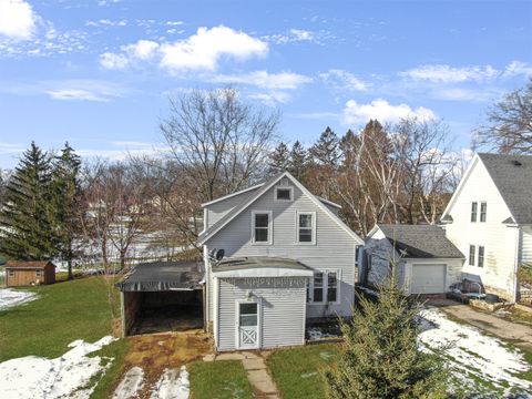 Photo of 809 Ontario Ave, Cashton, WI 54619 (MLS # 1947335)