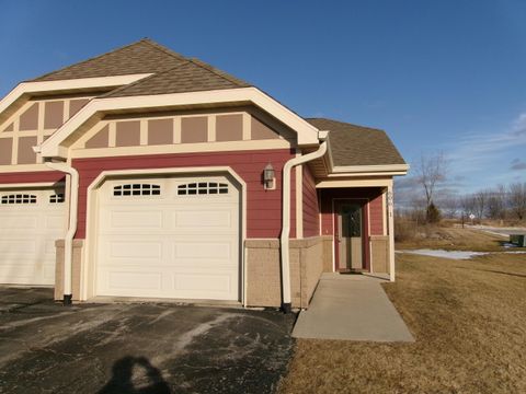 Photo of 606-1 Danube Ct, Sheboygan Falls, WI 53085 (MLS # 1950154)
