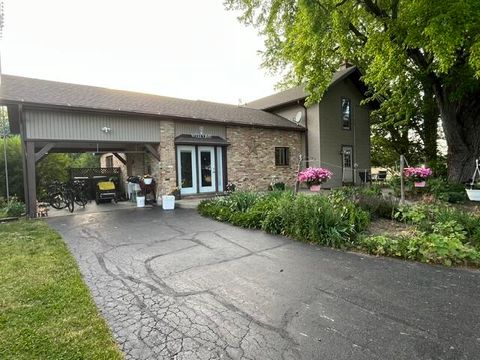 Photo of 12138 E L-J Townline Rd, Johnstown, WI 53190 (MLS # 1966520)