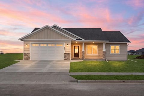 Photo of 652 Boone Ln, Holmen, WI 54636 (MLS # 1959566)