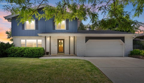 Photo of 12455 W Ohio Dr, New Berlin, WI 53151 (MLS # 1964232)