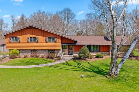 Photo of 810 Shoto Rd, Two Rivers, WI 54241 (MLS # 1959813)