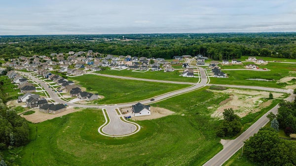 ADDRESS PRIVATE, GRAFTON, WI 53024 - Image 93d55f58ba5abb190f6e00a4e466766a/2012591982