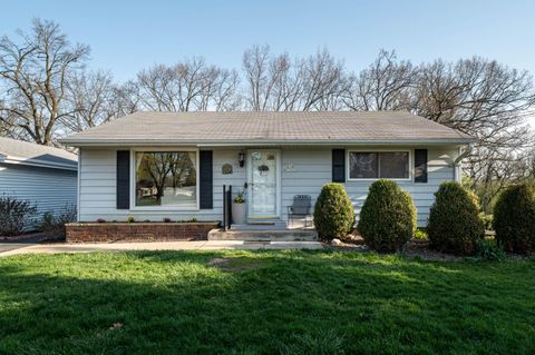 Photo of S14W22426 National Ave, Waukesha, WI 53186 (MLS # 1958929)