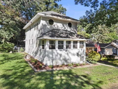 Photo of 709 Manor Dr, Twin Lakes, WI 53181 (MLS # 1979583)