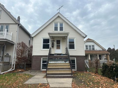 Photo of 1225 S 61st St, West Allis, WI 53214 (MLS # 1944012)