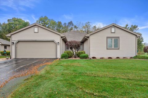 W175N8151 Robin Cir, Menomonee Falls, WI 53051 - #: 1949065