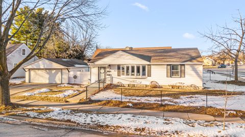 Photo of 1110 Wilson Ave, Sheboygan, WI 53081 (MLS # 1950300)