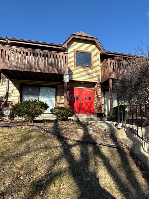 Photo of 7711 N 60th St, Milwaukee, WI 53223 (MLS # 1955640)