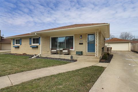 Photo of 3506 87th Pl, Kenosha, WI 53142 (MLS # 1954866)