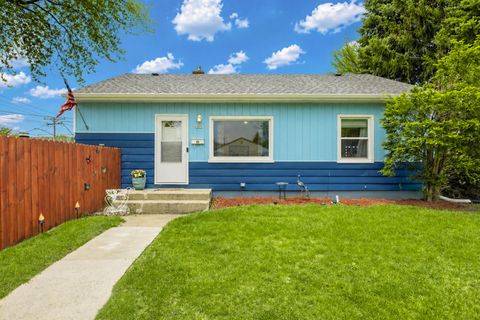 Photo of 6800 W Ohio Ave, Milwaukee, WI 53219 (MLS # 1959957)