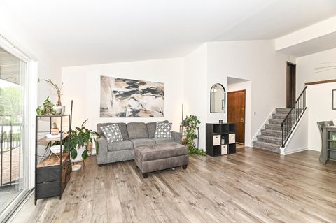 Photo of 8525 W Waterford Ave, Greenfield, WI 53228 (MLS # 1963124)