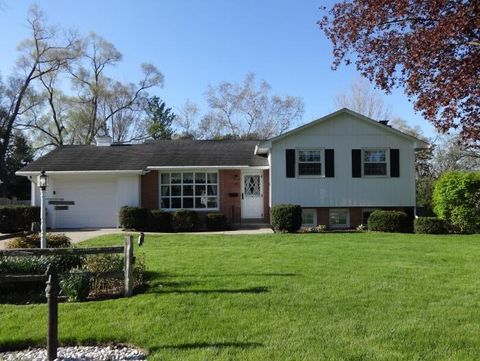 Photo of 615 Rohda Dr, Waterford, WI 53185 (MLS # 1960950)
