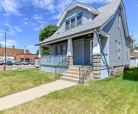 Photo of 3752 W Greenfield Ave, Milwaukee, WI 53215 (MLS # 1963473)