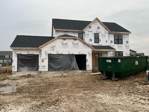 Photo of N57W20859 Lomond Rd, Menomonee Falls, WI 53051 (MLS # 1938295)