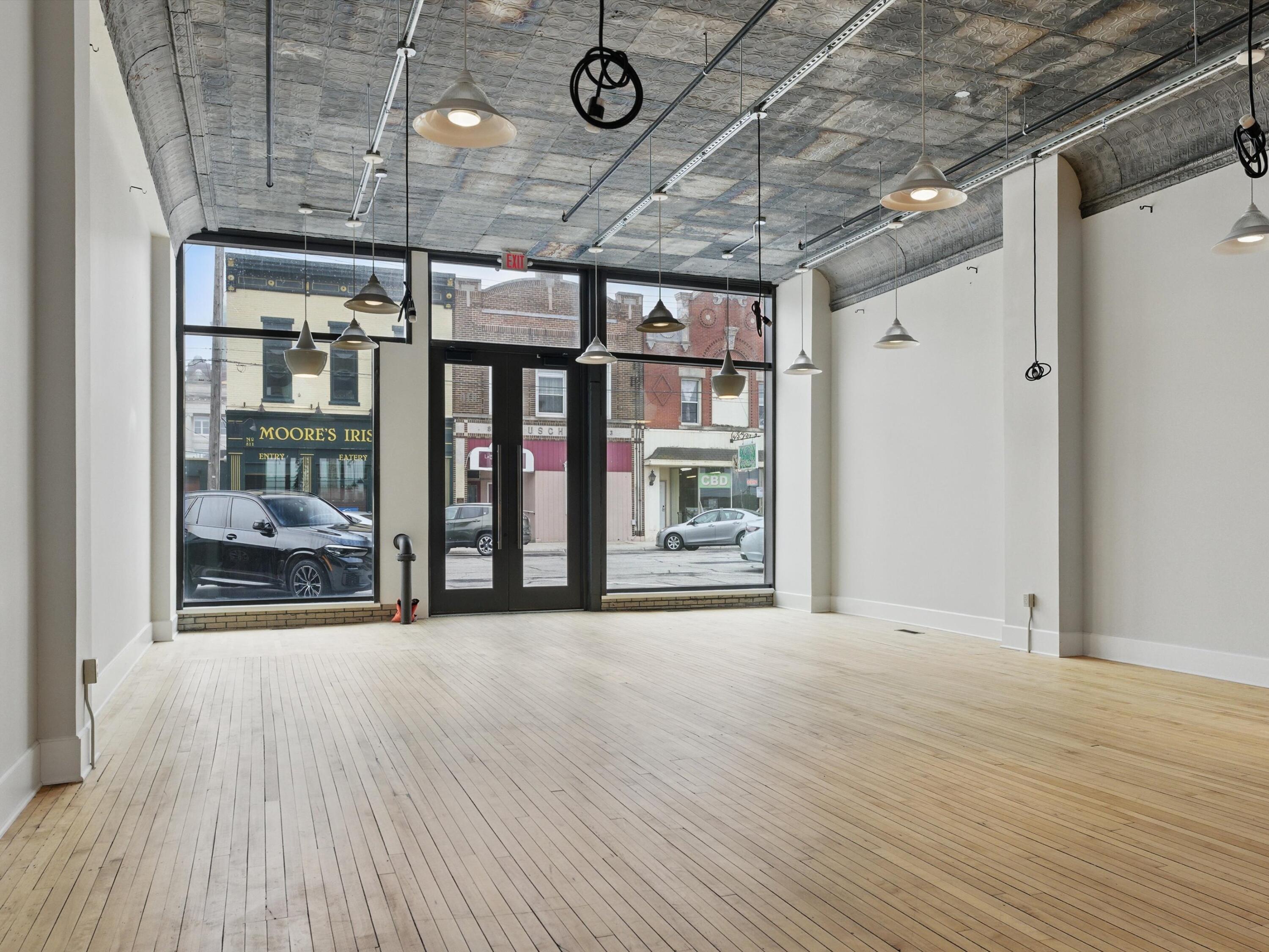 Manitowoc, Wisconsin 54220, United States, ,Residential,Active,136348