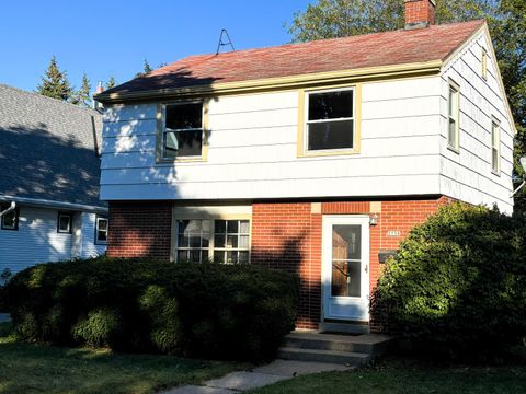 Photo of 2750 N 61st St, Milwaukee, WI 53210 (MLS # 1940163) Photo of 2750 N 61st St, Milwaukee, WI 53210 (MLS # 1940163)
