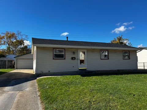 Photo of 706 West Blvd, Racine, WI 53405 (MLS # 1940890)