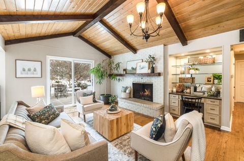 Photo of 8308 N Indian Creek Pkwy, Fox Point, WI 53217 (MLS # 1907444)