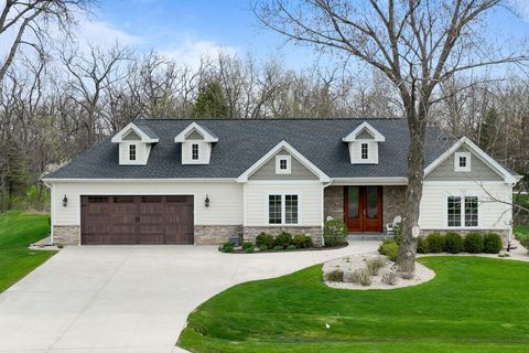 Photo of 1045 Geneva National Ave N, Geneva, WI 53147 (MLS # 1959351)