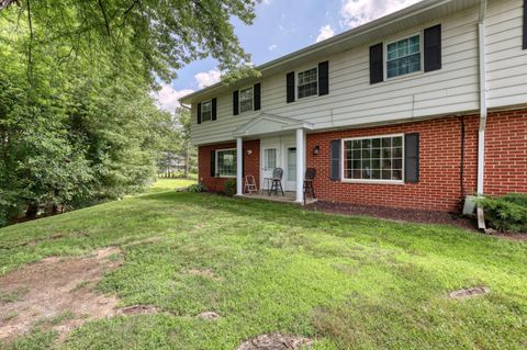 18570 Kamala Ct, Brookfield, WI 53045 - #: 1927304